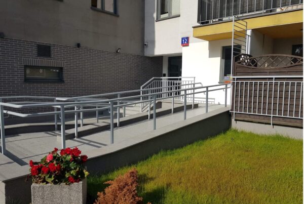 Ul. Narwik, Warszawa – Kompleksowy remont tarasu oraz patia
